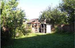 Vanzare casa alipita, 100 mp utili, 325 mp teren, zona linistita