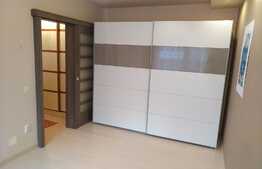 Apartament 2 camere, 57 mp, mobilat lux, boxa, zona Complex Diana