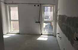 Apartament semifinisat cu CF, 131 mp, decomandat, 2 parcari, boxa, Calea Borhanci