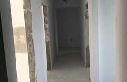 Apartament semifinisat cu CF, 131 mp, decomandat, 2 parcari, boxa, Calea Borhanci