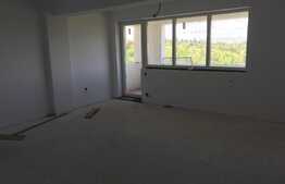 Apartament semifinisat cu CF, 131 mp, decomandat, 2 parcari, boxa, Calea Borhanci