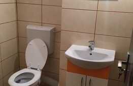 Apartament 3 camere, 65 mp, decomandat, boxa, zona strazii Aurel Vlaicu