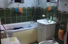 Apartament 3 camere, 65 mp, decomandat, boxa, zona strazii Aurel Vlaicu