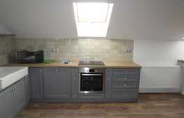 Apartament 3 camere, 125 mp, A.C, garaj, zona strazii C-tin Brancusi