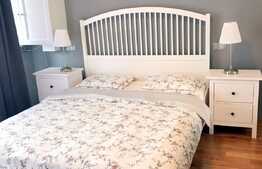 2 camere, 56 mp, decomandat, parcare, imobil nou, zona strazii Traian