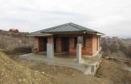 Casa individuala 150 mp utili, teren 500 mp, front stradal 18 ml, zona linistita