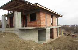 Casa individuala 150 mp utili, teren 500 mp, front stradal 18 ml, zona linistita