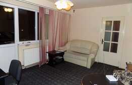 Apartament 2 camere, 54 mp, etaj intermediar, zona Hotel Royal