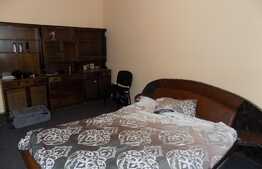 Apartament 2 camere, 54 mp, etaj intermediar, zona Hotel Royal