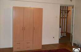 1 camera in zona strazii Titulescu!