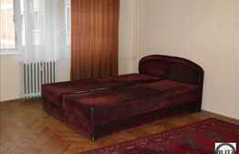 1 camera in zona strazii Titulescu!