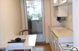 1 camera in zona strazii Titulescu!