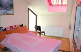 Casa de vanzare 376 mp utili cu 900 mp teren