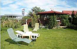 Casa de vanzare 376 mp utili cu 900 mp teren