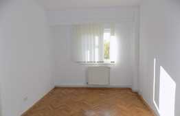 Apartament 4 camere, 95 mp, decomandat, zona Carrefour