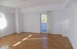 Apartament 4 camere, 95 mp, decomandat, zona Carrefour