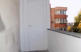Apartament 4 camere, 95 mp, decomandat, zona Carrefour