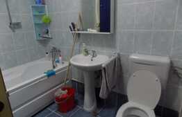 De vanzare garsoniera de 35.40 mp, terasa de 10.40 mp, parcare! Zona Porii!