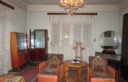 Casa individuala 95 mp utili, teren de 411 mp, front 12 ml, zona Camera de Comert