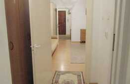 Apartament 2 camere, 51,8 mp, etaj intermediar, garaj, zona Piata Hermes
