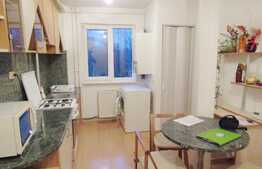 Apartament 2 camere, 51,8 mp, etaj intermediar, garaj, zona Piata Hermes