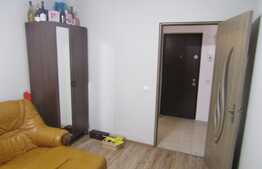 Apartament de vanzare, 3 camere, 63,5 mp, 2 locuri de parcare, zona Terra