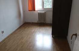 Apartament 4 camere, 80 mp, decomandat, zona strazii Primaverii