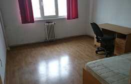 Apartament 4 camere, 80 mp, decomandat, zona strazii Primaverii