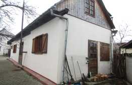 Casa individuala de 150 mp utili, teren de 100 mp! Zona Luna de Sus!