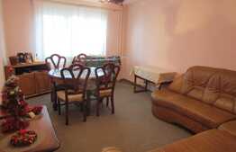 3 camere, 67 mp, etaj intermediar, zona strazii Parang