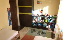 Apartament cu 2 camere, 60 mp, doua balcoane! Zona strazii Eroilor!