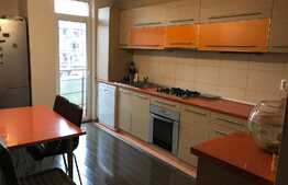 Apartament cu 2 camere, 60 mp, doua balcoane! Zona strazii Eroilor!