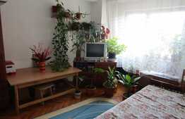 Apartament 4 camere, 110 mp, decomandat, etaj intermediar, zona strazii Bucegi