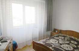 Apartament 4 camere, 110 mp, decomandat, etaj intermediar, zona strazii Bucegi