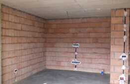 Apartament 2 camere, 37,5 mp, semifinisat, garaj, zona strazii Eugen Ionesco