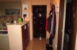 2 camere, 57 mp, parcare! Zona strazii Florilor!