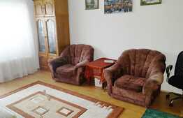 Apartament 3 camere, 65 mp, decomandat, parcare, zona Iulius Mall