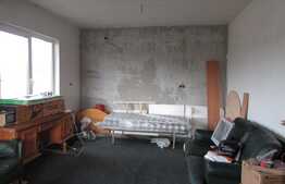 Casa de vanzare 128 mp, teren 420 mp, 21 ml, zona Apahida