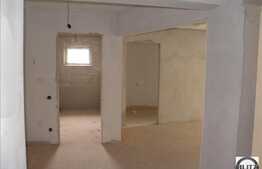 2 camere, 40 mp in Baciu!