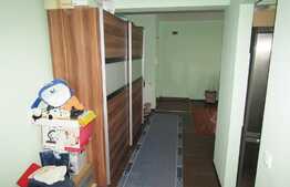 Vanzare apartament cu 2 camere, 54 mp, parcare cu CF! Zona strazii Eroilor!