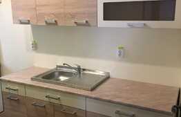 Apartament cu 3 camere, semidecomandat, 60 mp, Zona strazii Cetatii!