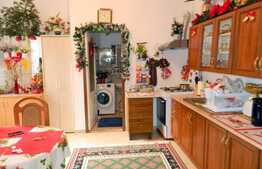 2 camere, 70 mp, imobil de tip casa, garaj, zona Garii