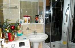 2 camere, 70 mp, imobil de tip casa, garaj, zona Garii