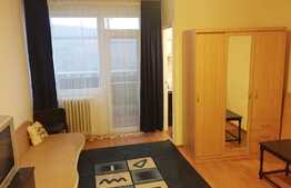 Garsoniera de vanzare, 32 mp, etaj intermediar, zona Petrom