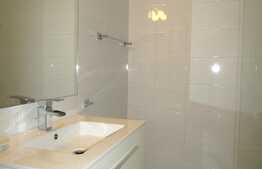 Apartament 3 camere, mobilat lux, 77 mp, A. C. , imobil nou, parcare subterana, zona Alverna