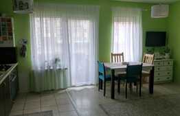 Apartament de vanzare cu 3 camere, 54 mp! Zona strazii Florilor!