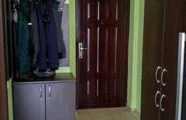 Apartament de vanzare cu 3 camere, 54 mp! Zona strazii Florilor!