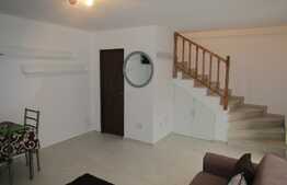 Apartament in casa, 65 mp, 3 camere, parcare, zona strazii Paris