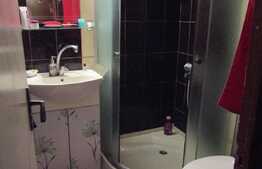 Vanzare apartament 4 camere, 78 mp, decomandat, boxa, zona Iulius Mall