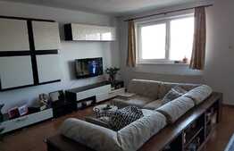 De vanzare 3 camere, 71 mp, etaj intermediar, zona Big